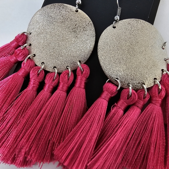 Earrings - Picture 3 of 4